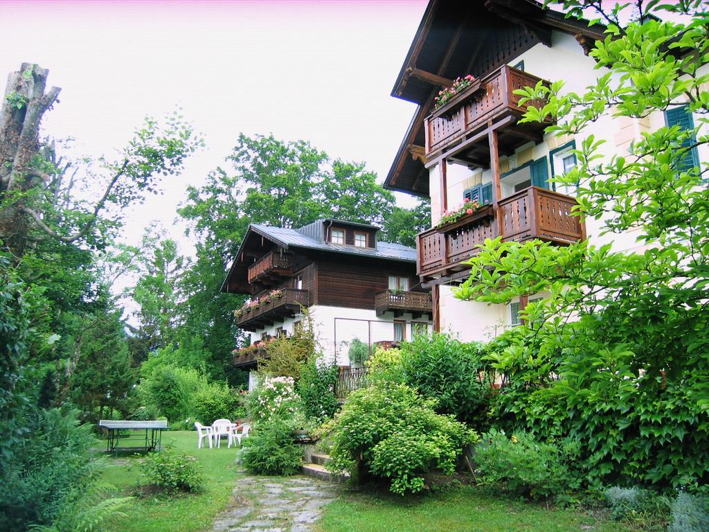 Gaestehaus Sonnenwinkel - Villa Roesler Saint Wolfgang Esterno foto