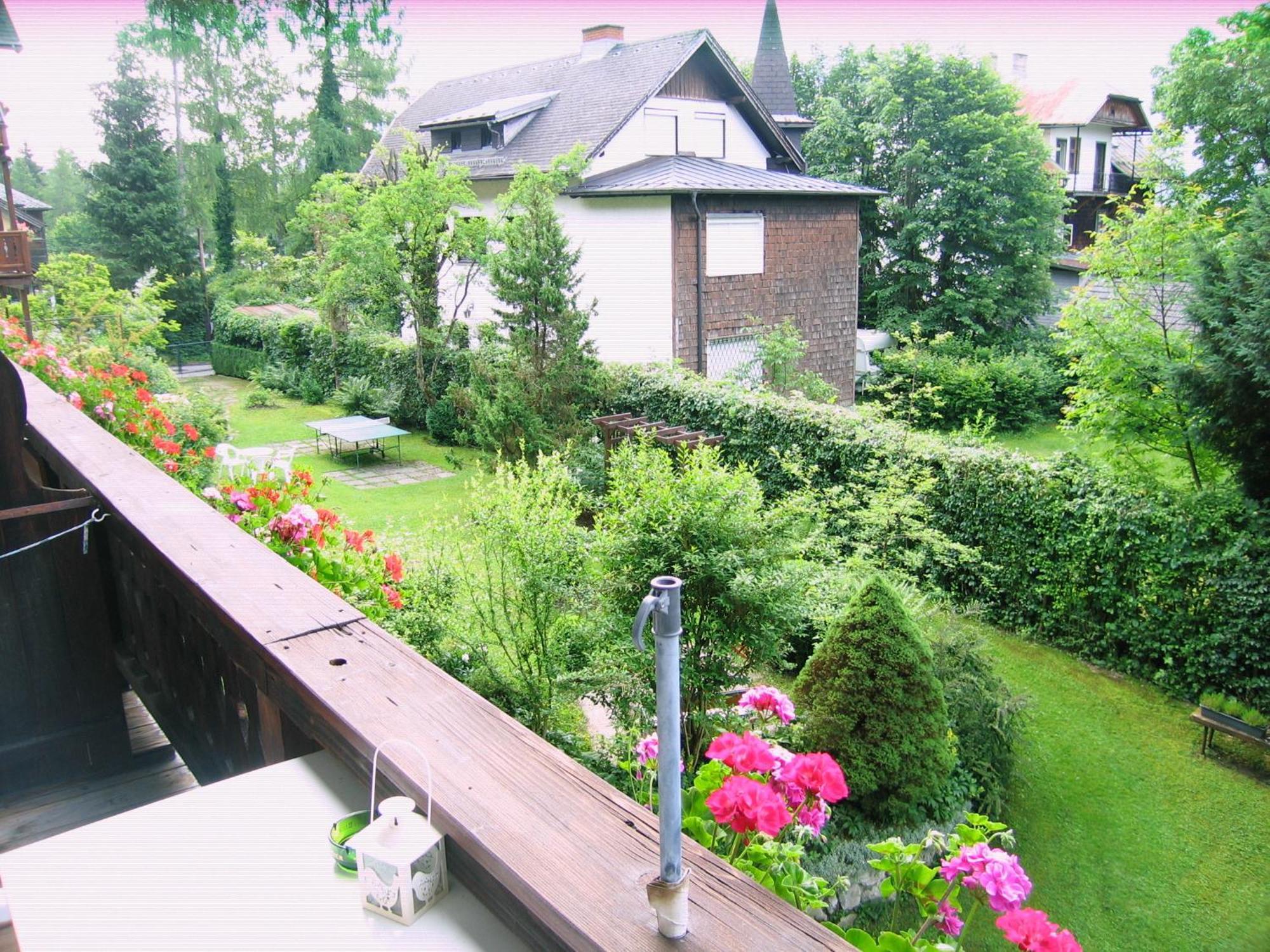 Gaestehaus Sonnenwinkel - Villa Roesler Saint Wolfgang Esterno foto